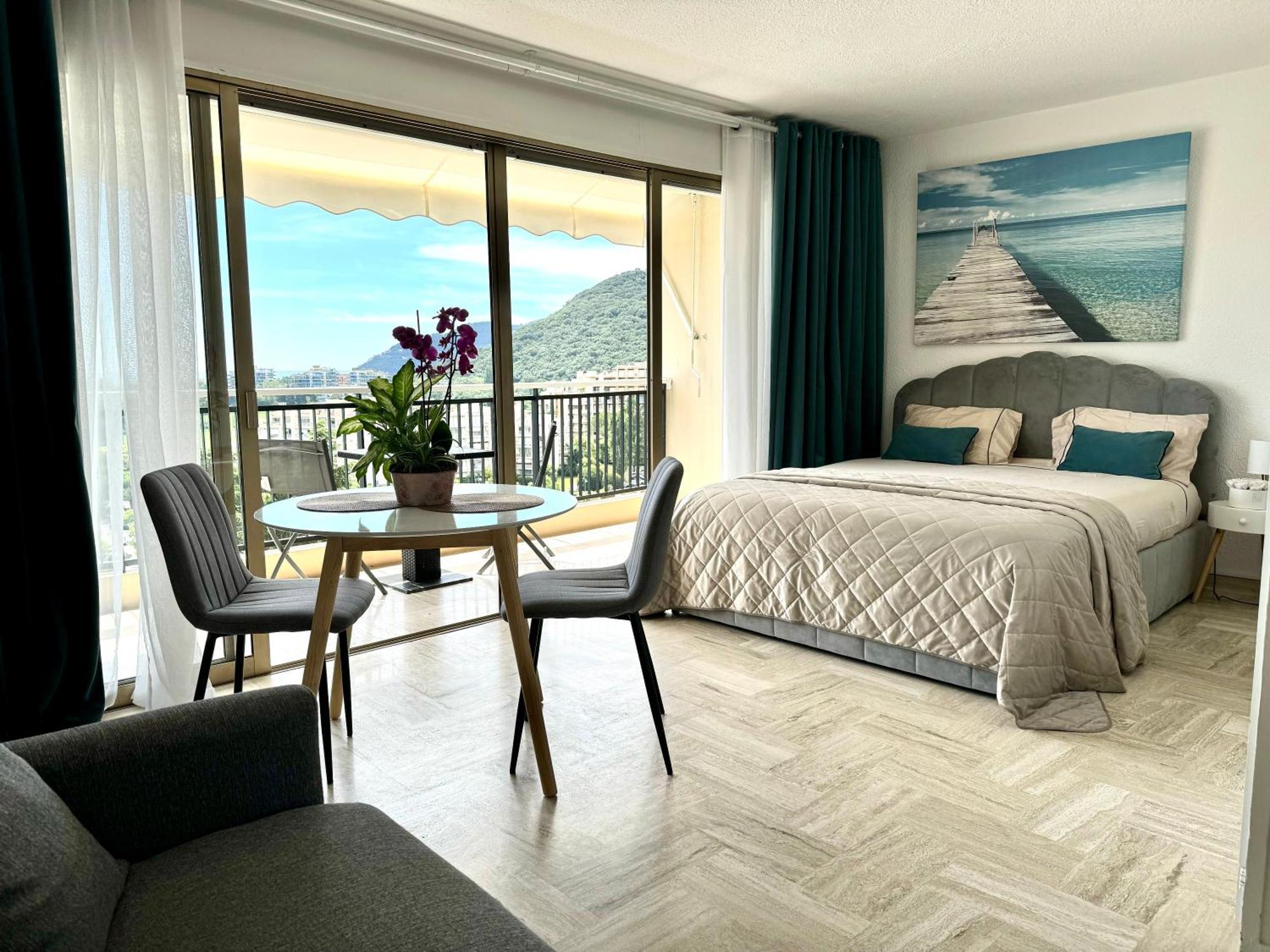 My Resid Appart Cannes Marina Vue Mer Мандельё-ла-Напуль Экстерьер фото